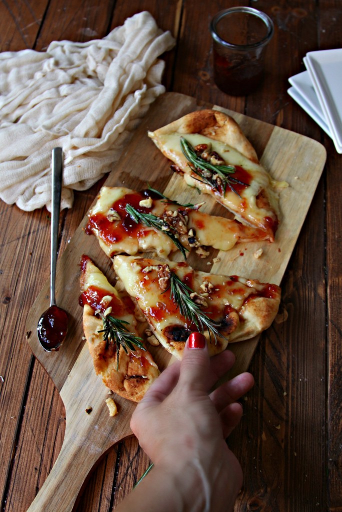 Baked Brie Naan with Rosemary and Walnuts