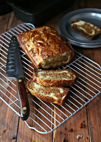 banana bread with marscapone and cream cheese via bell'alimento
